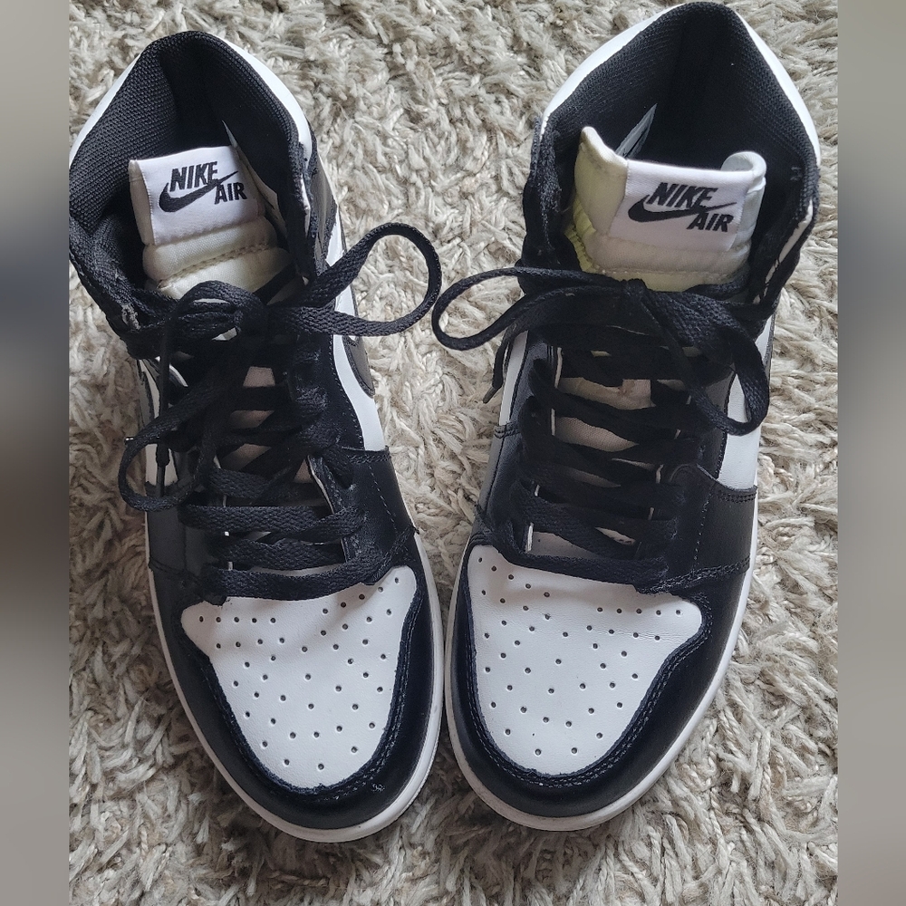 Nike Air High-Top Black and White Sneakers
